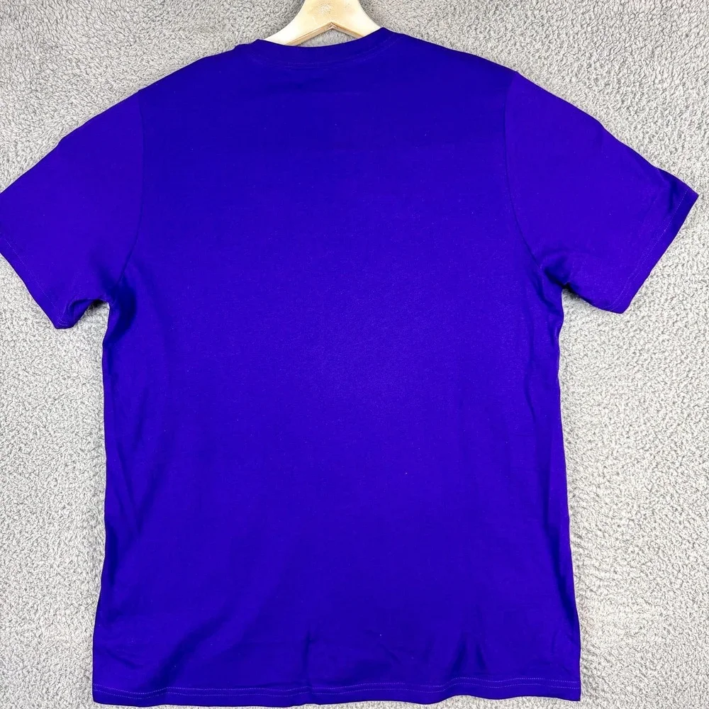High Point University‎ Panthers Shirt Mens Large Purple NCAA Adidas Tee Graphic